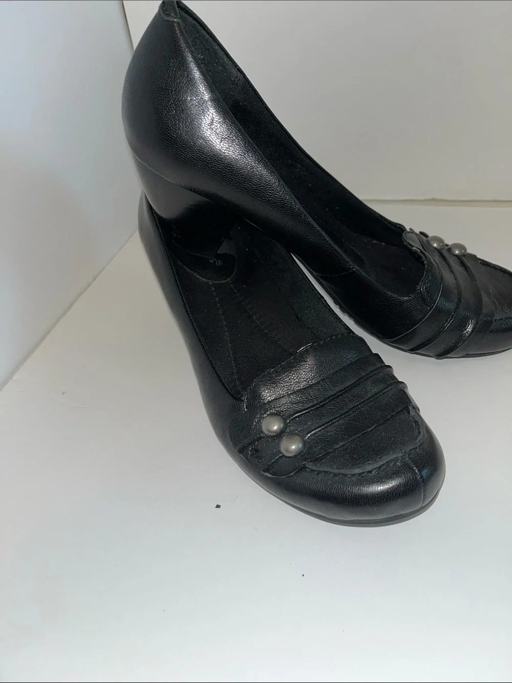 BareTraps Black Leather Mid-Heel Pumps with Stud Detail